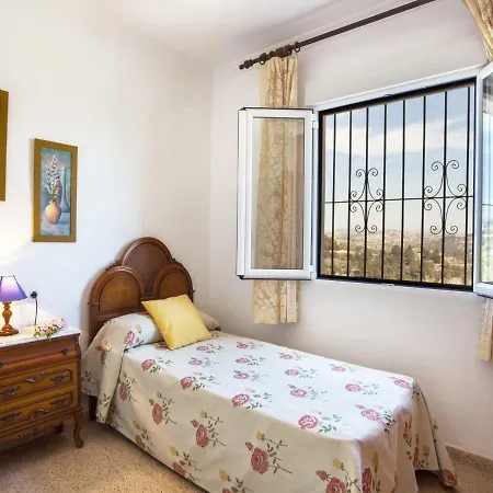 Lula Villa *