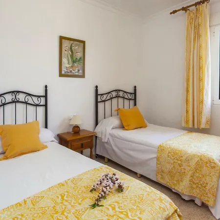 Lula Villa *