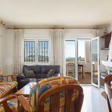 Lula Villa *